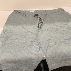 Green linen JCREW shorts  30” waist and 10” inseam.  Barely worn. Very cute